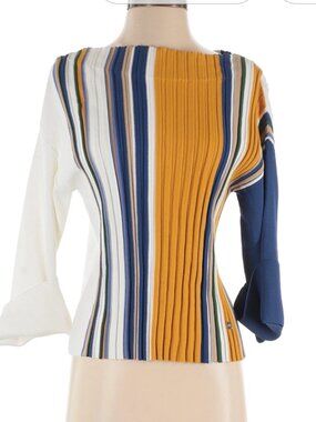 Purificacion Garcia Top sweater size small